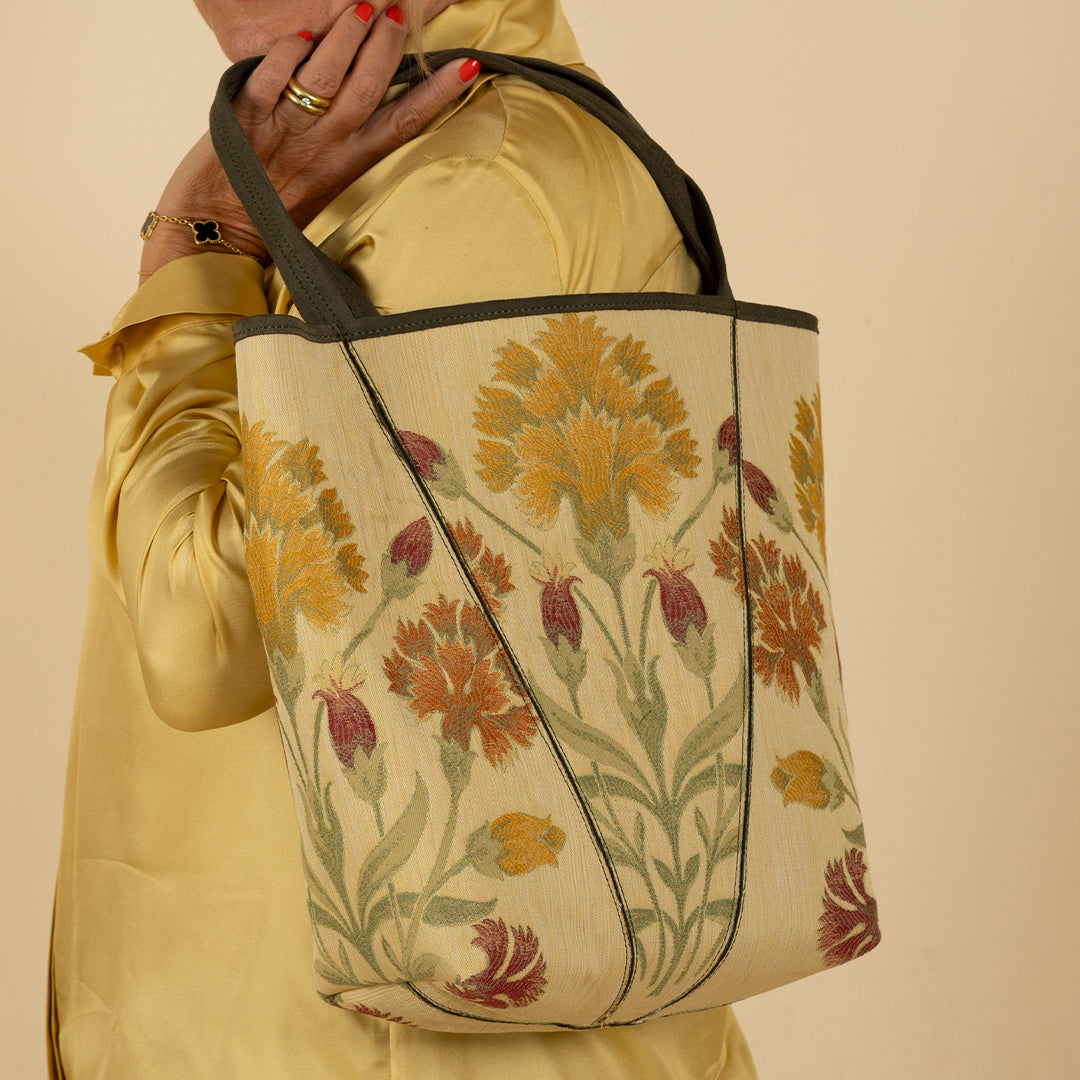 Ottoman Carnations Tote